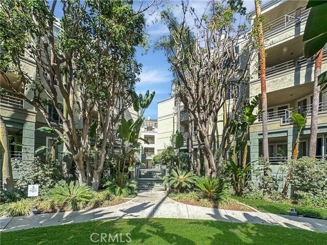 Photo - 2253 Martin Condo Unit 313
