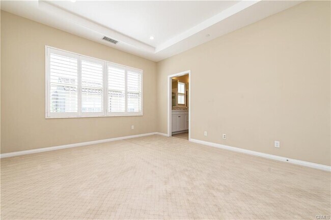 Photo - 123 Overbrook