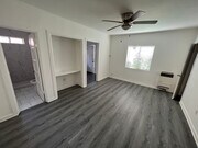 Photo - 5223 De Longpre Ave Unit 5223