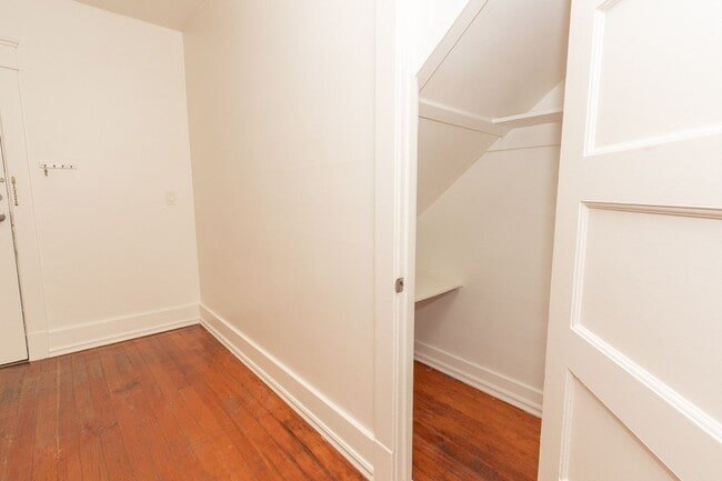 Photo - Charming 1-Bed/1-Bath Unit One Block from the Heart of Barrio Logan! $1000 DEPOSIT! Unit 2206