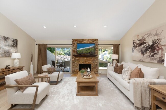 Living area - 2085 Caminito San Nicholas Townhome