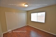 Photo - 15857 Liggett St House
