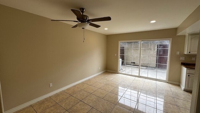 Photo - Newly Renovated Spacious 3-Bedroom Townhom...