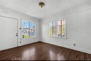 Photo - 822 E 87th Pl Townhome