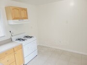 Photo - 927 E Lexington Dr Unit A