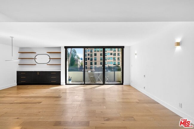 Photo - 10535 Wilshire Blvd Unit 411