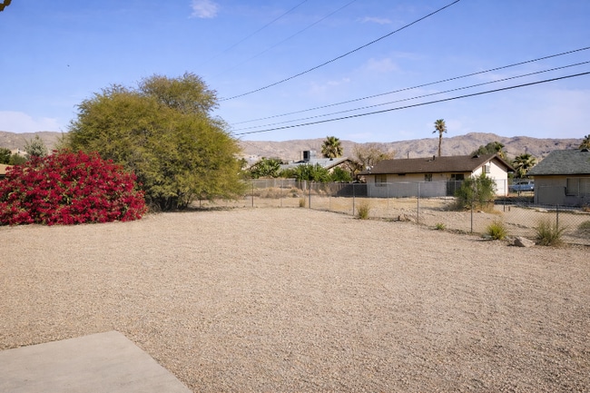 Photo - 16150 Vía Montana