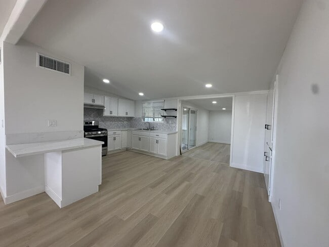 Photo - 30201 San Diego Dr