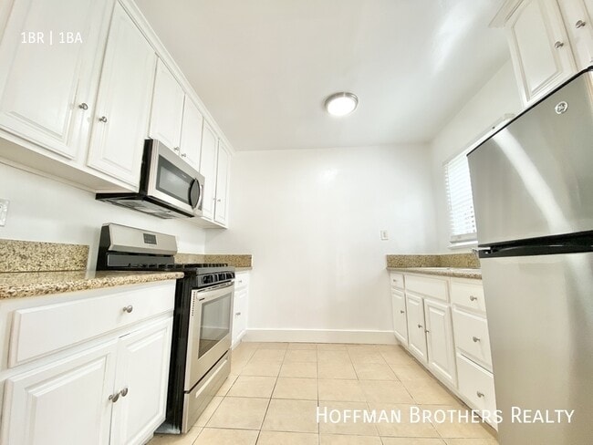 Photo - 5418 Fountain Ave Unit 1/4