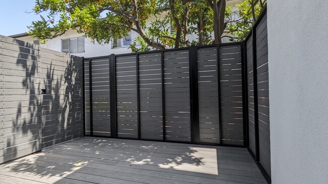 Photo - 1333 Brockton Ave