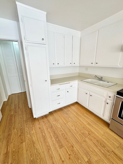 Photo - 428 N Hayworth Ave Unit 215