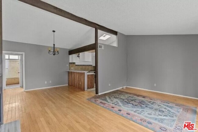 Photo - 18433 Hatteras St Unit 207