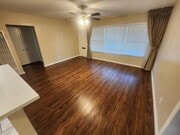 Photo - 5444 Roswell St