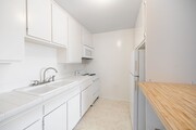 Photo - Pacific Beach condo now available, excellent location! Unit 2G