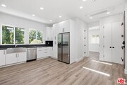Photo - 11615 Burbank Blvd Unit 3/4