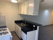 Photo - 3735 S Canfield Ave Unit 2