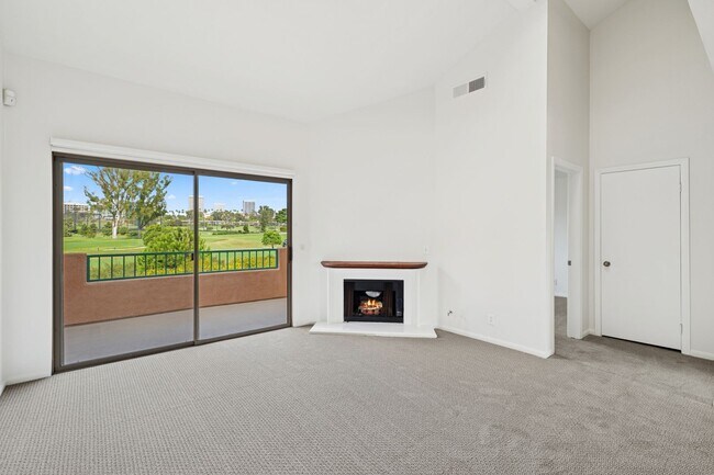 Photo - Villa Point Upper Unit with Loft and Golf ...