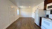 Photo - 2707 Highland Ave Apartments