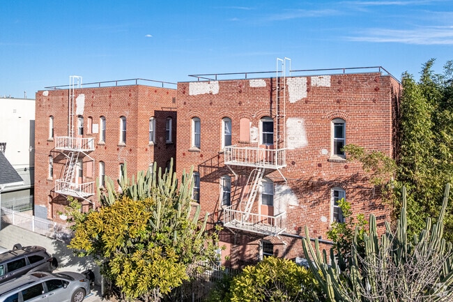 Alternate - Central City Apartments