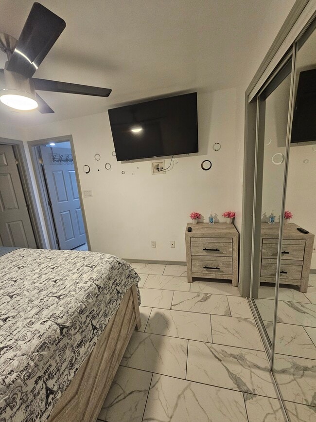 Photo - 124 E 135th St