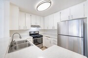 1BR, 1BA - 850SF - Kitchen - Nelk Manor Apartments