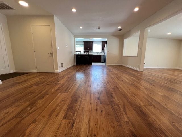 Photo - 9711 Hayvenhurst Ave