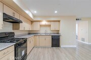 Photo - 1466 Tamarind Ave Unit 301