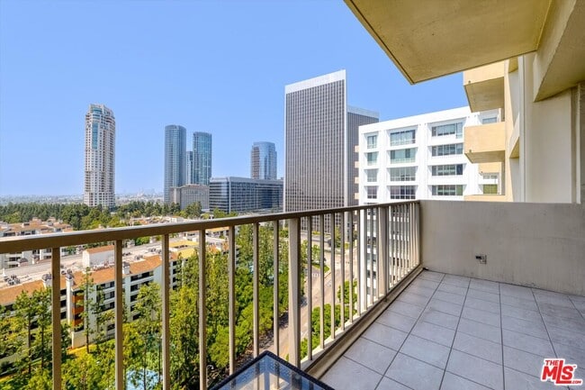 Photo - 2170 W Century Dr Unit 1809