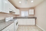 Photo - 1329 W 37th Dr Townhome