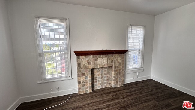 Photo - 1709 W 70th St Unit 1709