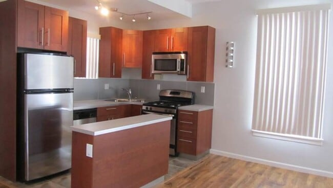 Photo - 141 W Ave 31 Unit 3