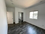 Photo - 626 W 76th St Unit 626 W 76th St