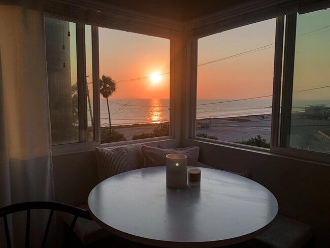 Sunset View - 124 45th St Unit A
