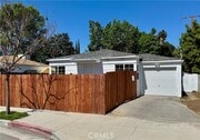 Photo - 13845 Moorpark St House