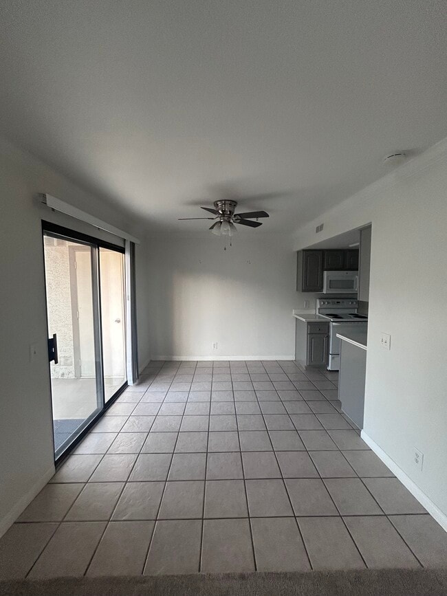 Photo - 43376 Cook St Unit Palm Lake  #161