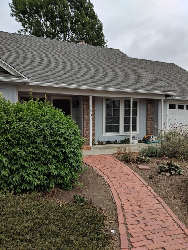 Photo - 140 Sylvan Dr