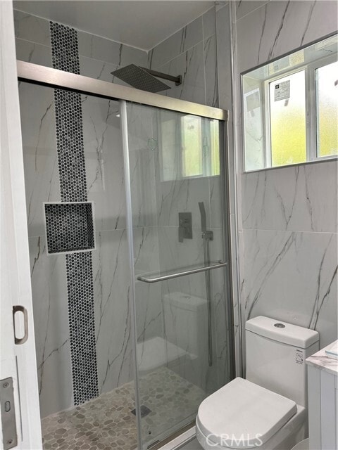 Photo - 7013 Bellaire Ave