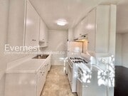 Photo - 1261 E 1st St Unit Apartment 5