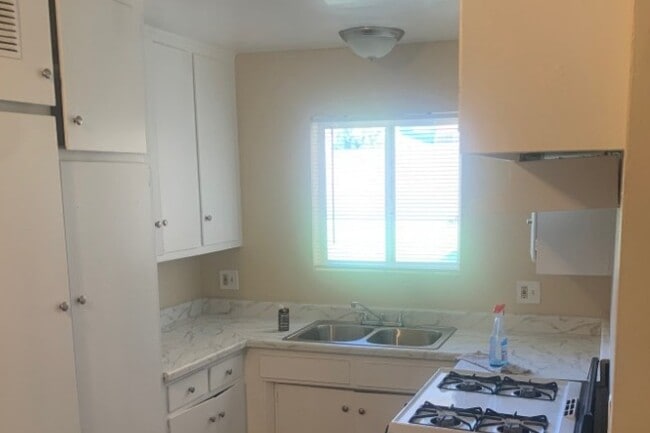 Brookside Apartments - Brookside Apartments