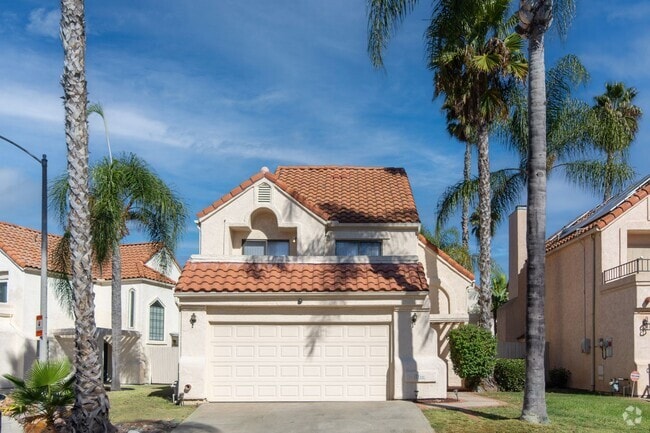 Building Photo - Highly Desirable 3 bedroom / 3 bath Cul-de... Rental