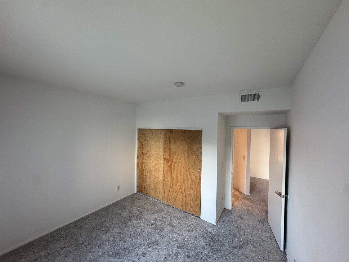 Floor Plan - 203