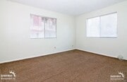 Photo - Gorgeous 1Bdm 1Ba Upstairs House Unit in Oceanside