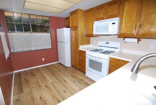 Photo - Resort-Style 2BD/2BA w/ Pool, Tennis Courts & 2 Parking Spaces