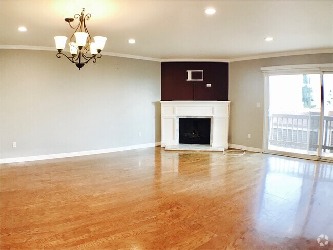Building Photo - Panoramic Views From Balcony Attached Garage Rental