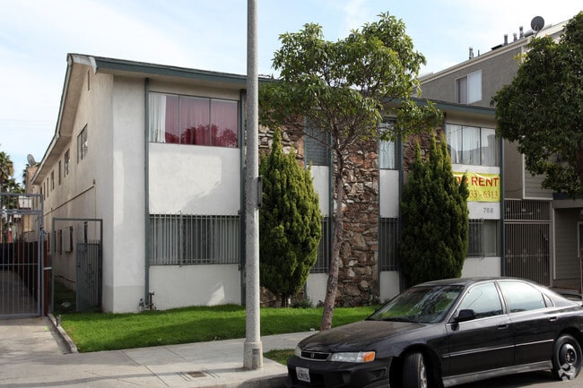 768 Gaviota Ave. - 768 Gaviota Ave. Apartments