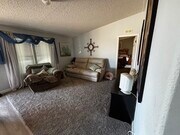 Den - 11026 Redwood Rd