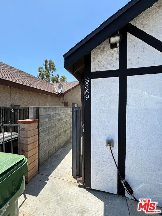 Photo - 8369 Deering Ave