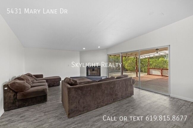 Photo - 5431 Mary Ln Dr