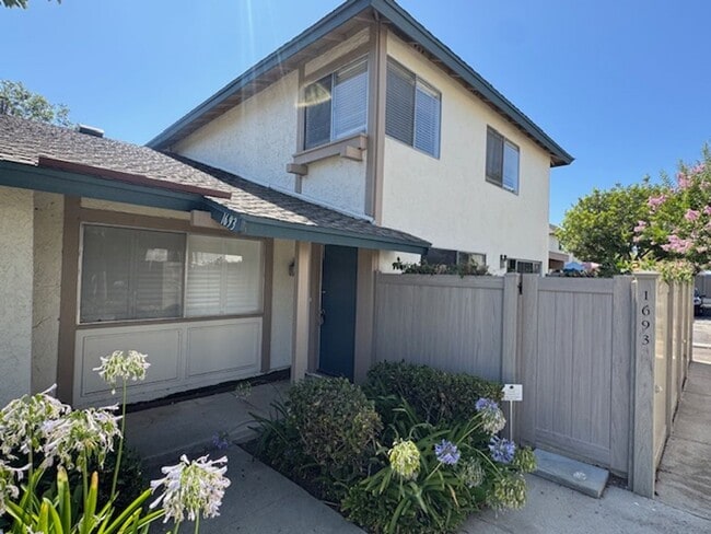 Charming 3 Bedroom in Thousand Oaks - Charming 3 Bedroom in Thousand Oaks House