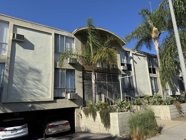 Photo - 4623 La Mirada